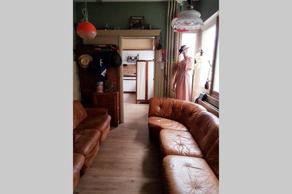 Vakantiewoning In Mol Centrum Met Eigen Bar "Casacuriosa" 外观 照片