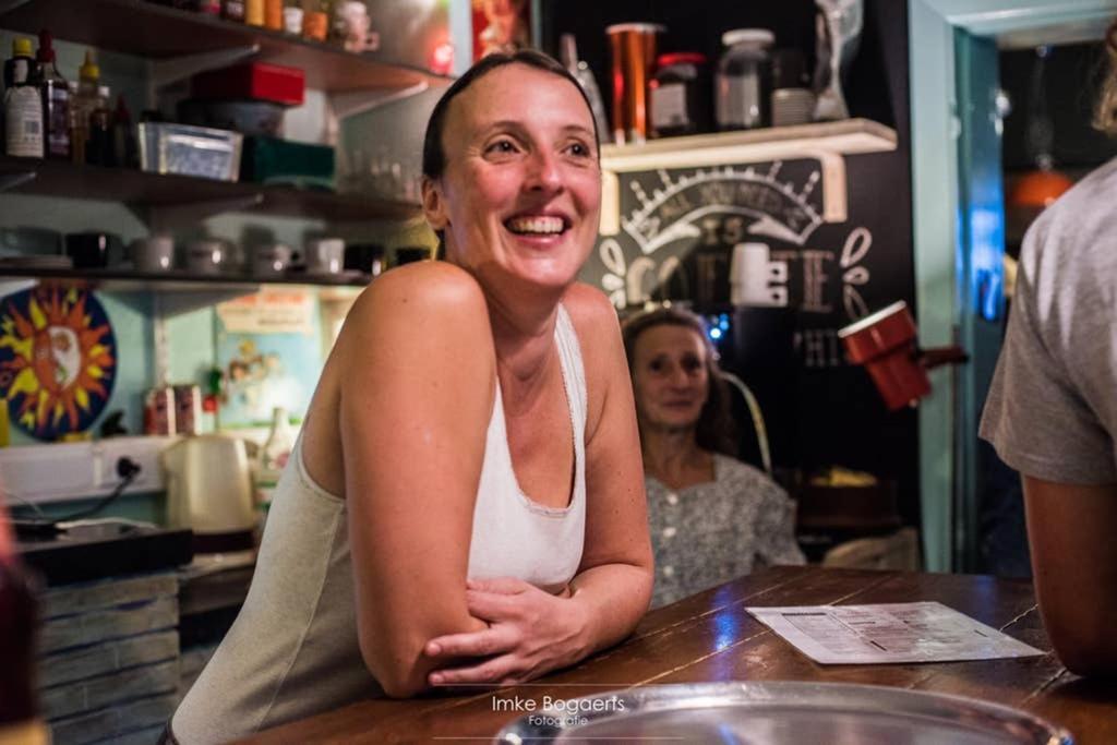 Vakantiewoning In Mol Centrum Met Eigen Bar "Casacuriosa" 外观 照片