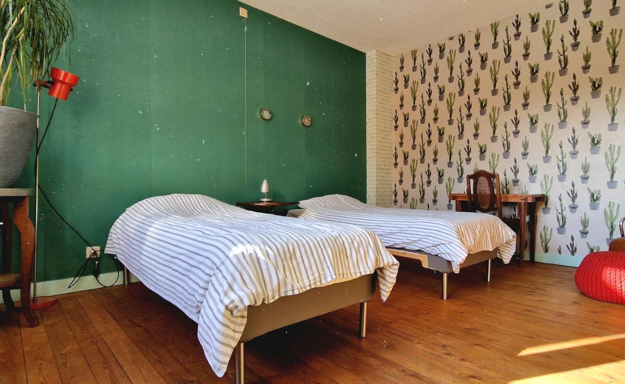 Vakantiewoning In Mol Centrum Met Eigen Bar "Casacuriosa" 外观 照片